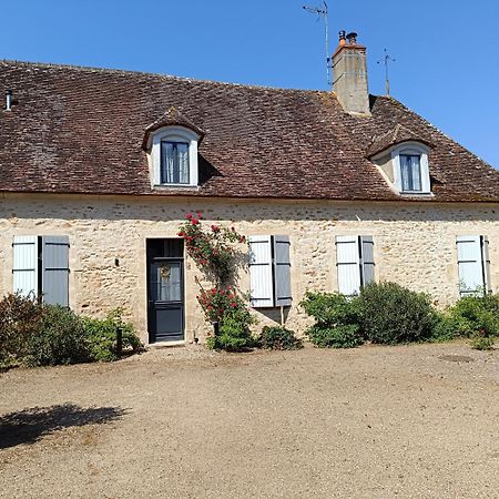 L'Amalgam' Bed & Breakfast Ainay-le-Vieil Eksteriør bilde